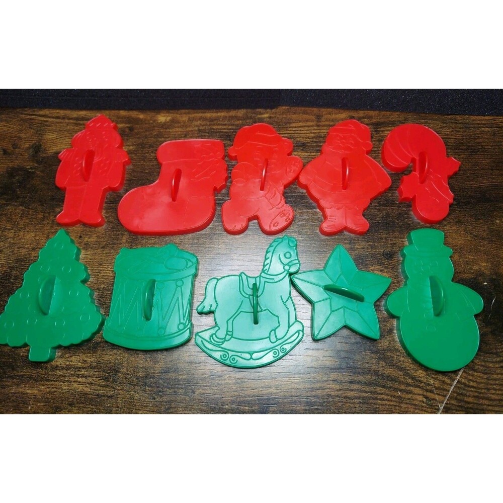 Set of 10 1992 Wilton Christmas Cookie Cutters Snowman Tree Stocking Santa Star